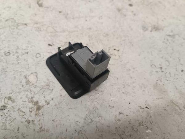 BOUTON LEVE VITRE VW POLO 6R/C PASSANGER - Vue 2